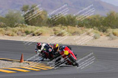 media/Oct-08-2022-SoCal Trackdays (Sat) [[1fc3beec89]]/Turn 10 (945am)/